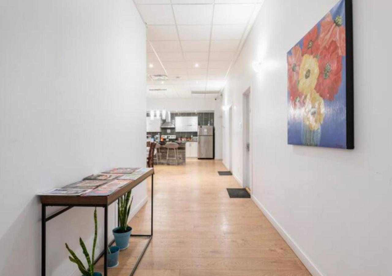 Homa Homestay Hotel By Olympic Stadium Montreal Auberge-Hostel Exteriér fotografie