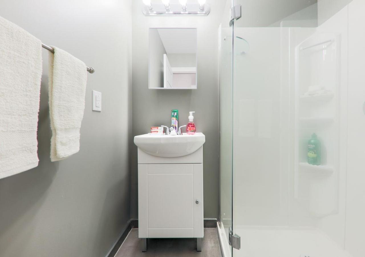 Homa Homestay Hotel By Olympic Stadium Montreal Auberge-Hostel Exteriér fotografie